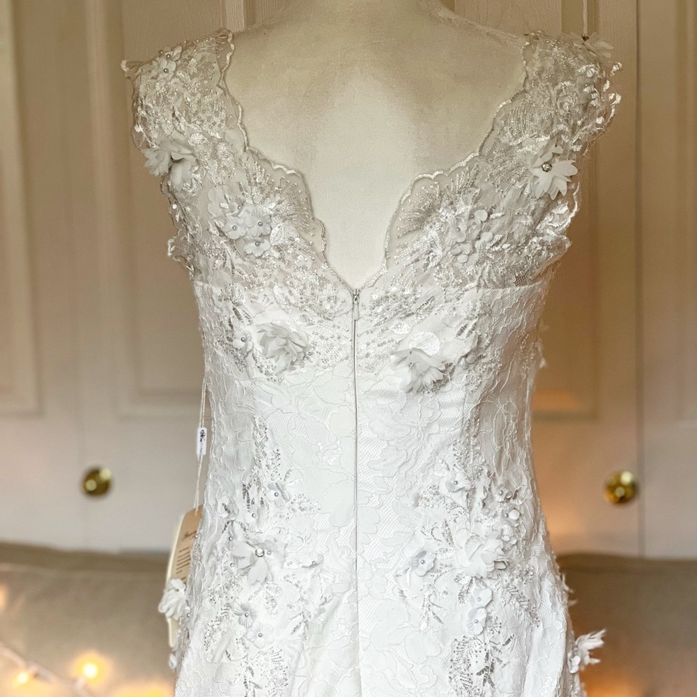 NWT Mingdas Wedding dress White flowers size 4-6 NEW! GORGEOUS!! - Picture 8 of 12